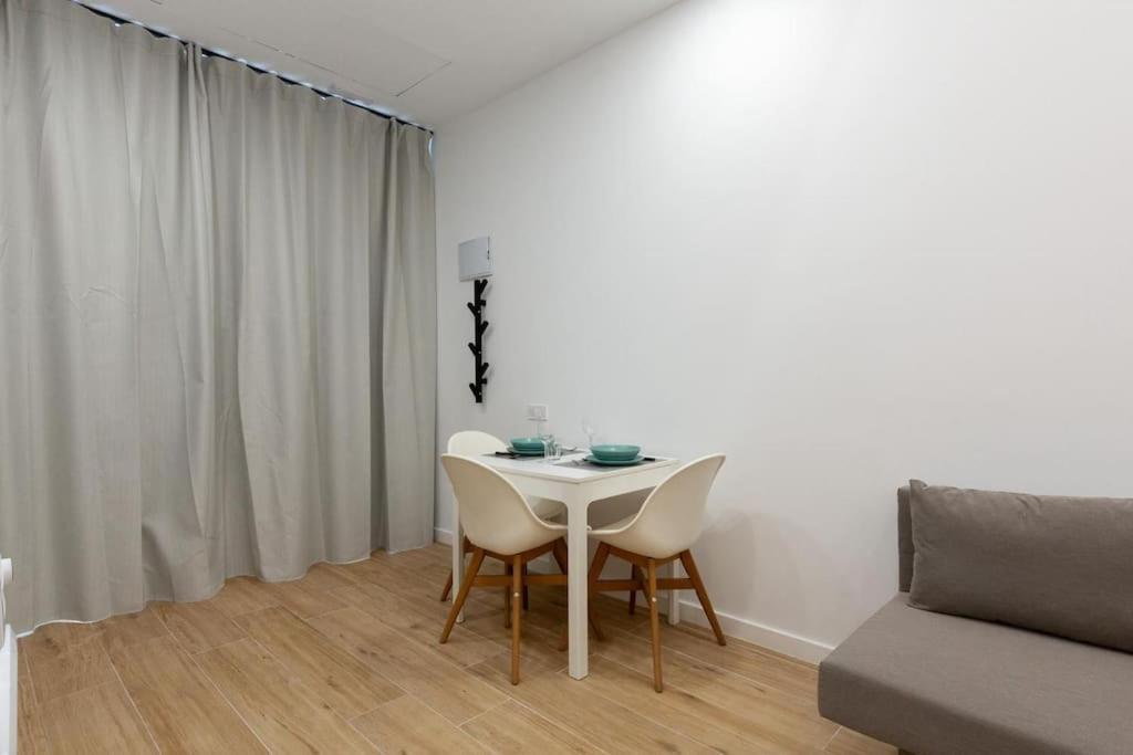 Nuevo Loft En Playa Y Cerca Del Centro, Ac Y Wifi Lägenhet Valencia Exteriör bild