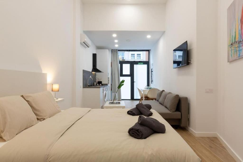 Nuevo Loft En Playa Y Cerca Del Centro, Ac Y Wifi Lägenhet Valencia Exteriör bild