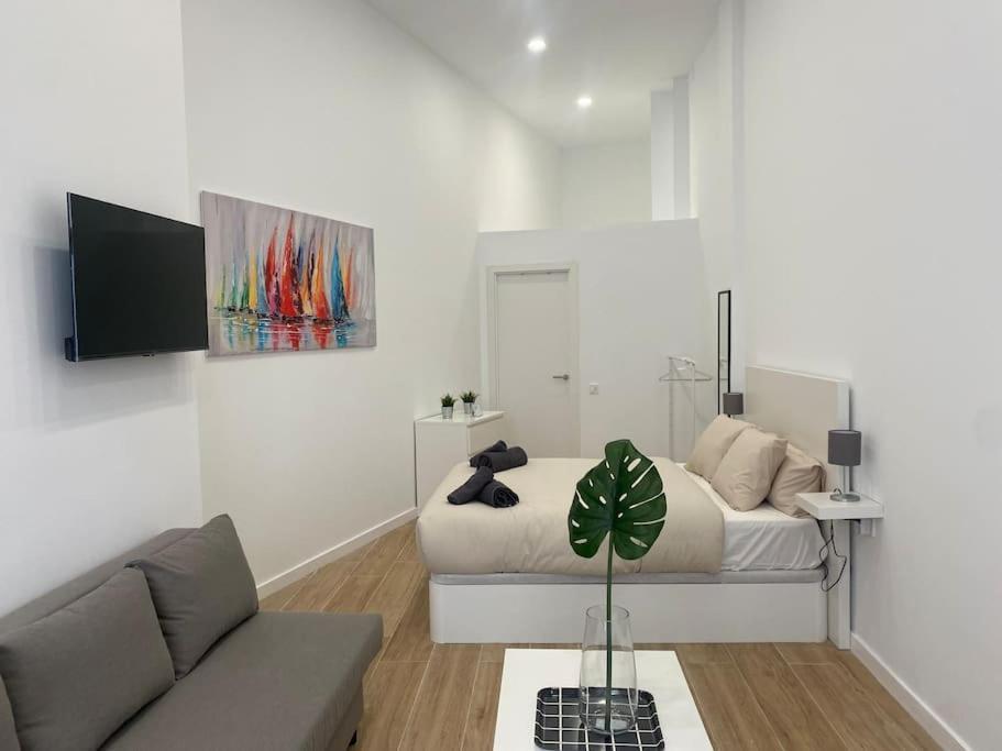 Nuevo Loft En Playa Y Cerca Del Centro, Ac Y Wifi Lägenhet Valencia Exteriör bild